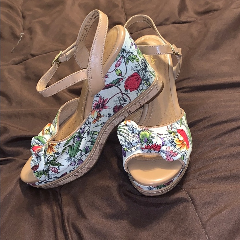 Clark’s wedge heel sandals